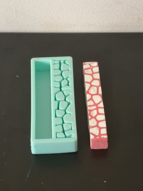 Multi-Cast Silicone Mould for Pen Blanks - Giraffe