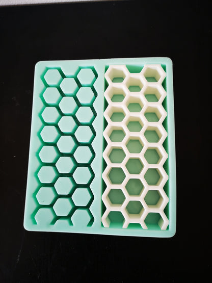Multi-Cast Silicone Mould for Knife Scales Blanks Knife Handle - Honeycomb